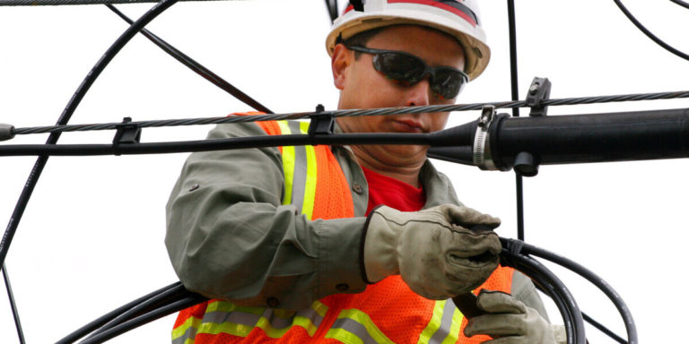 Способы и нюансы прокладки оптоволокна